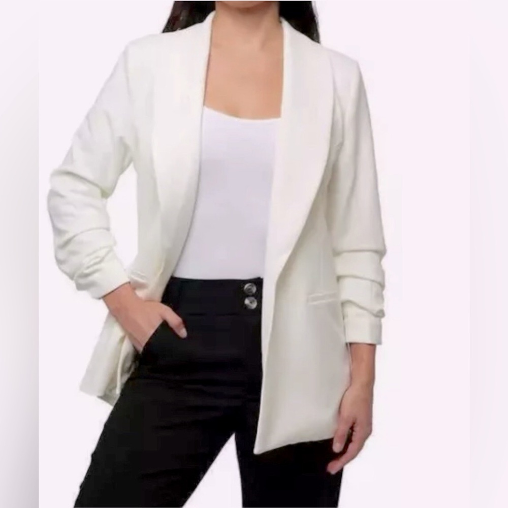 Elegant White Blazer for Women